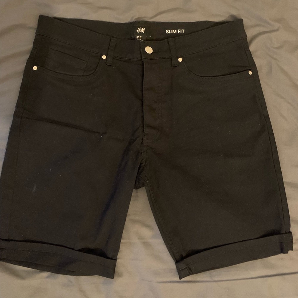 H&M slim fit shorts